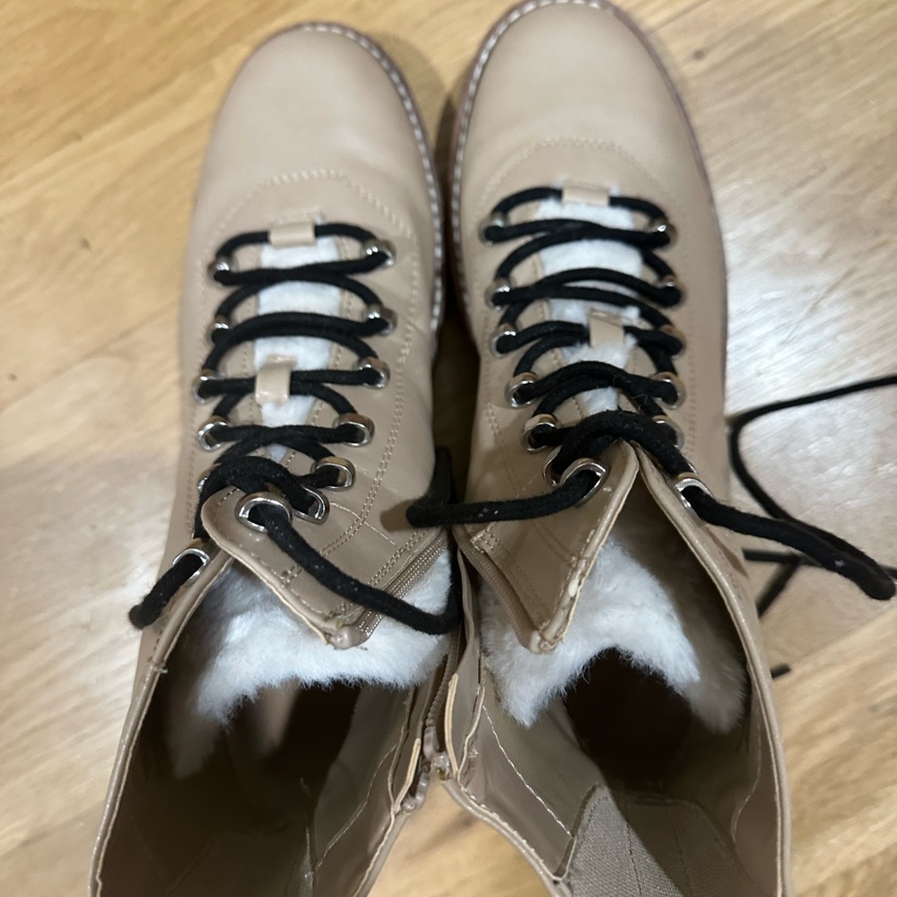 Dress boots